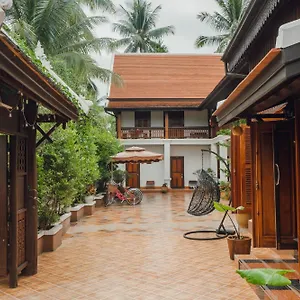 Ananta *** Luang Prabang